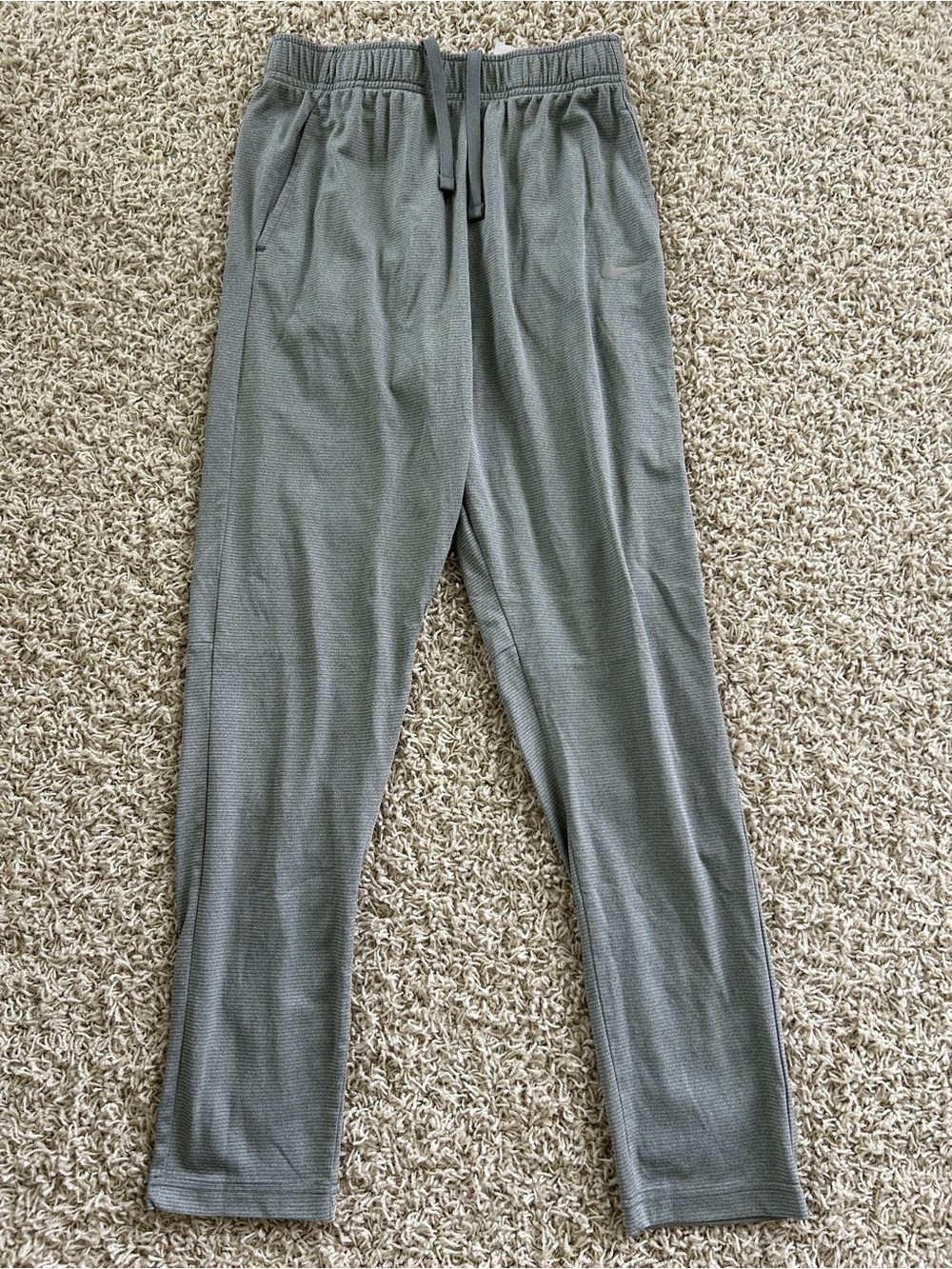 Nike Boys XL Gray Sweatpants